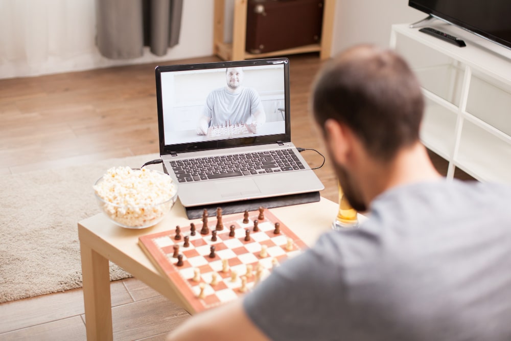When online chess classes win over traditional coaching